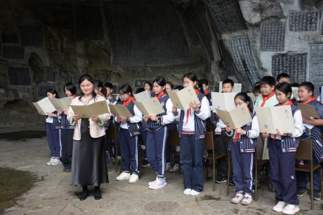 新闻稿 《跟着博士游桂林山水》新书分享会新闻稿2026.4.23(1)756.png